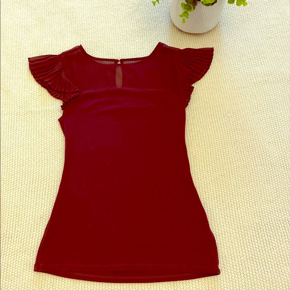 2/$19 Express Flutter Sleeve Top - Picture 1 of 5